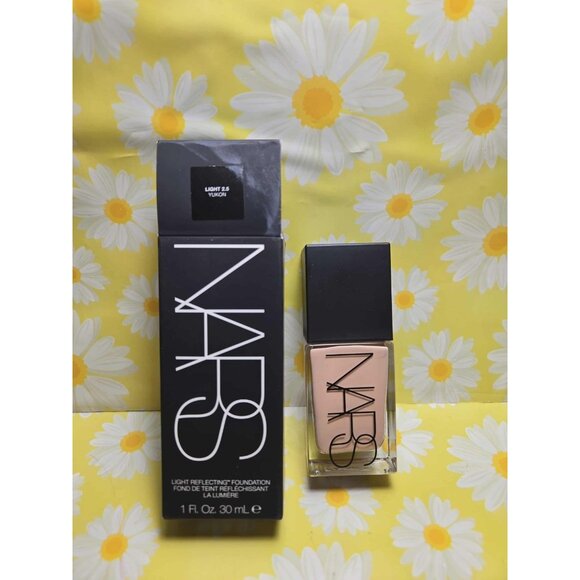 NARS Light Reflecting Foundation Light 2.5 YUKON 1 oz NIB - Picture 5 of 8